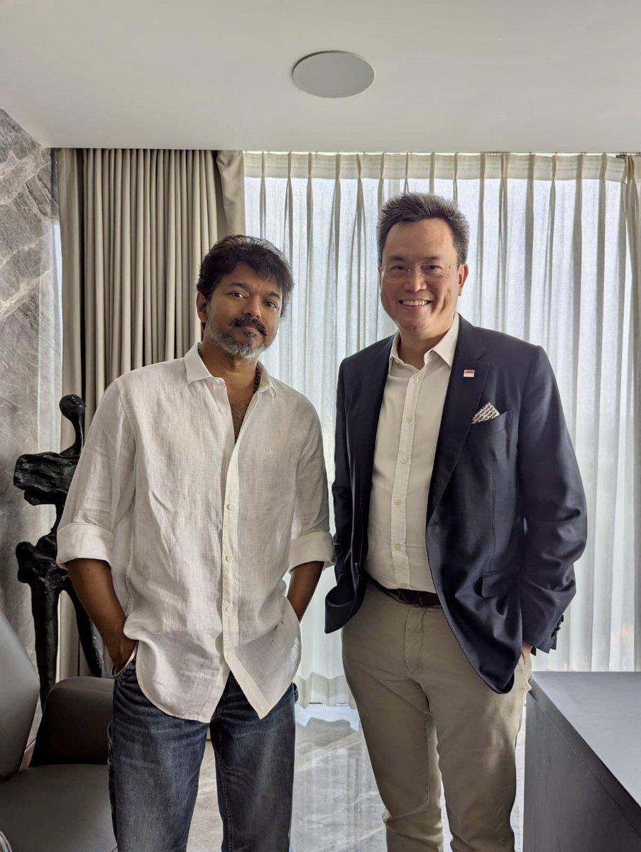 Anandh_4005's tweet image. Singapore consulate General meet our 
#ThalapathyVijay
@TVKVijayHQ
#TVKForTN