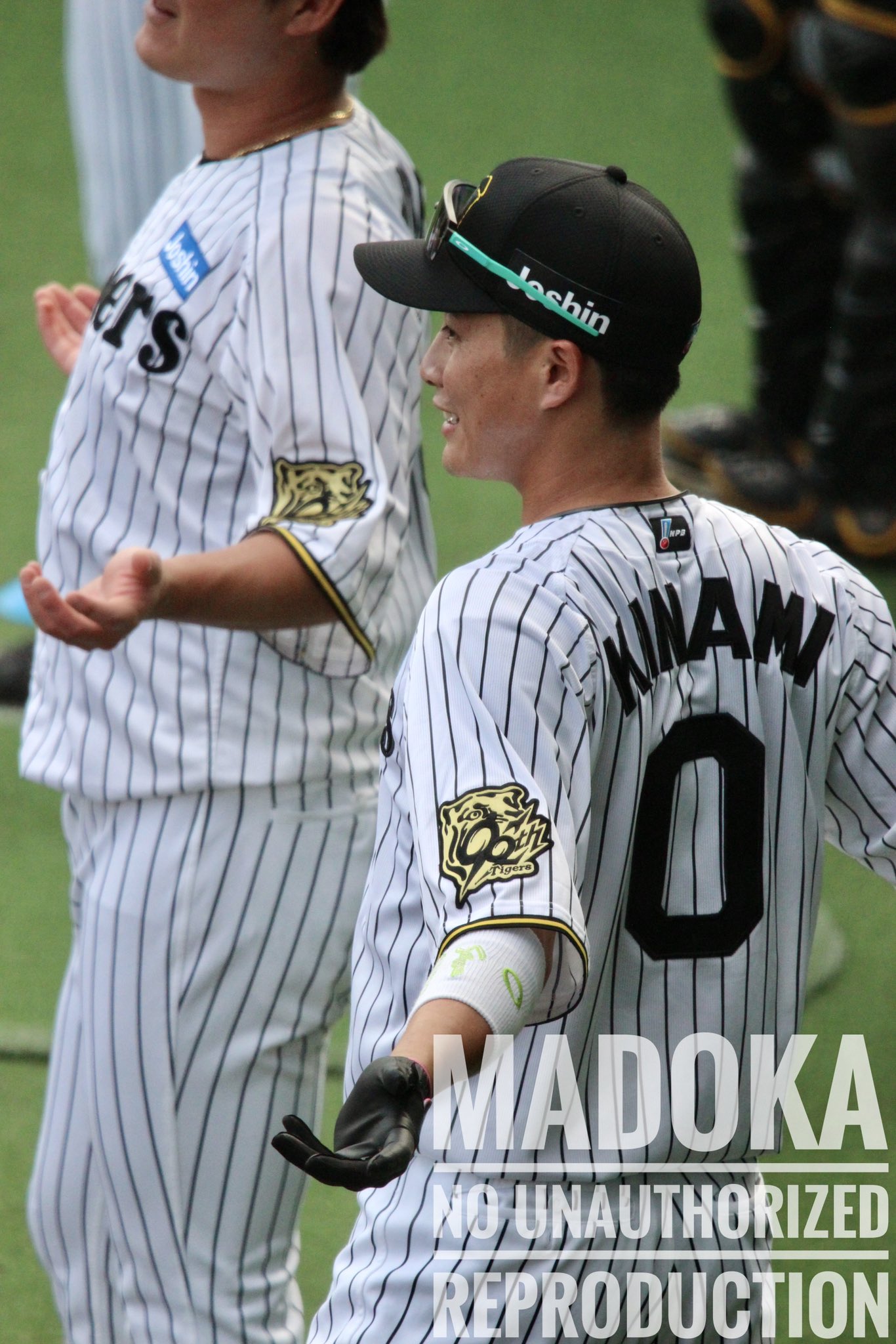 木浪聖也 ハンガー 阪神タイガース #0 木浪聖也 缶バッジ（顔デザイン）の通販