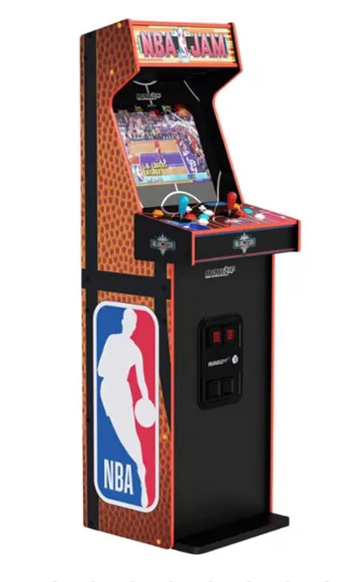 Annual coaches retreat is in the books. Big thank you to our Booster Club for allowing us to do this! Ate well, talked a ton of football, and we are now ready for camp. Undefeated Coach Thomas was dethroned in NBA Jam. Coach Dougherty is now the reigning champ. 
#SpearDown