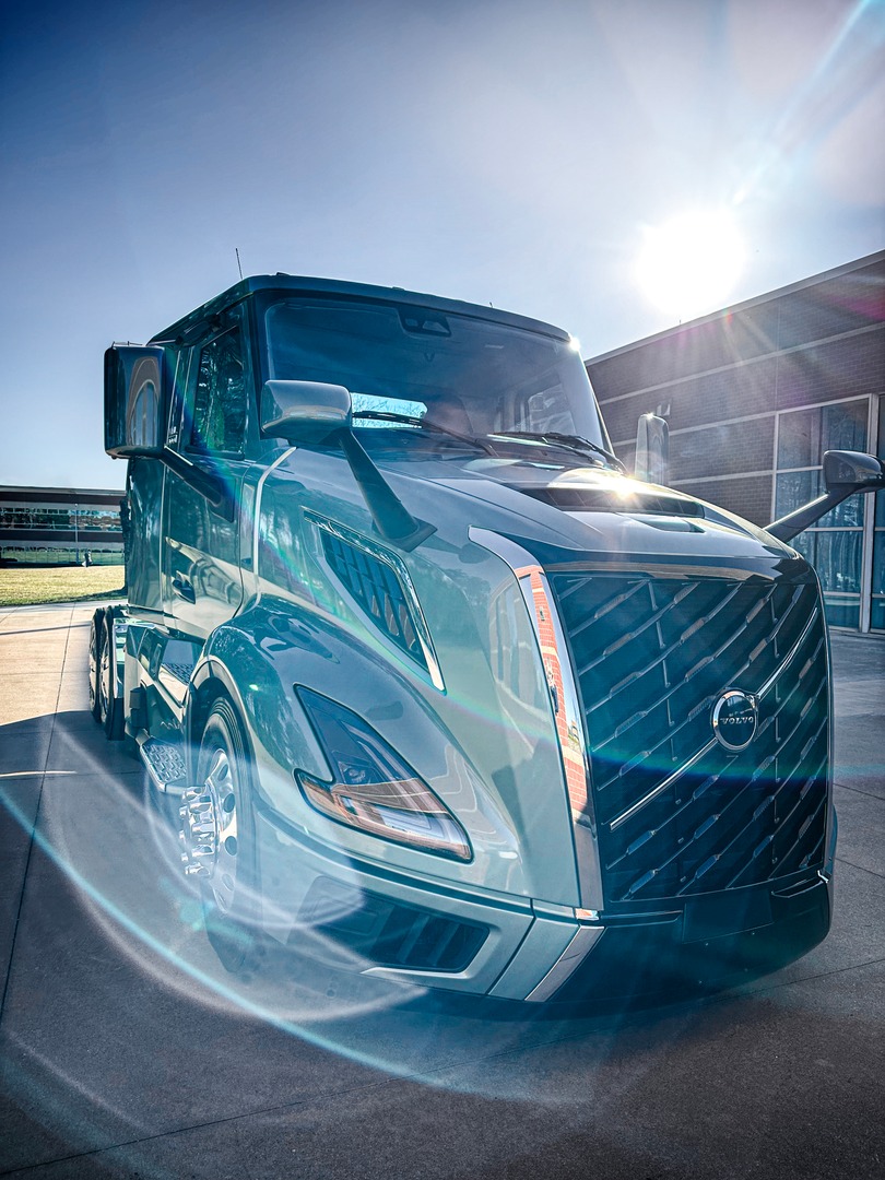 Sun's out, and so is the #AllNewVolvoVNL ☀️