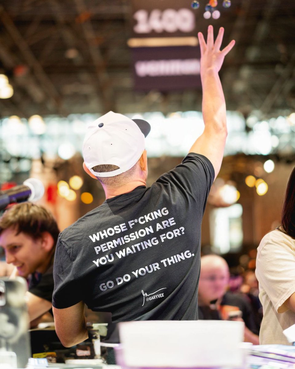 Gary Vaynerchuk tweet media