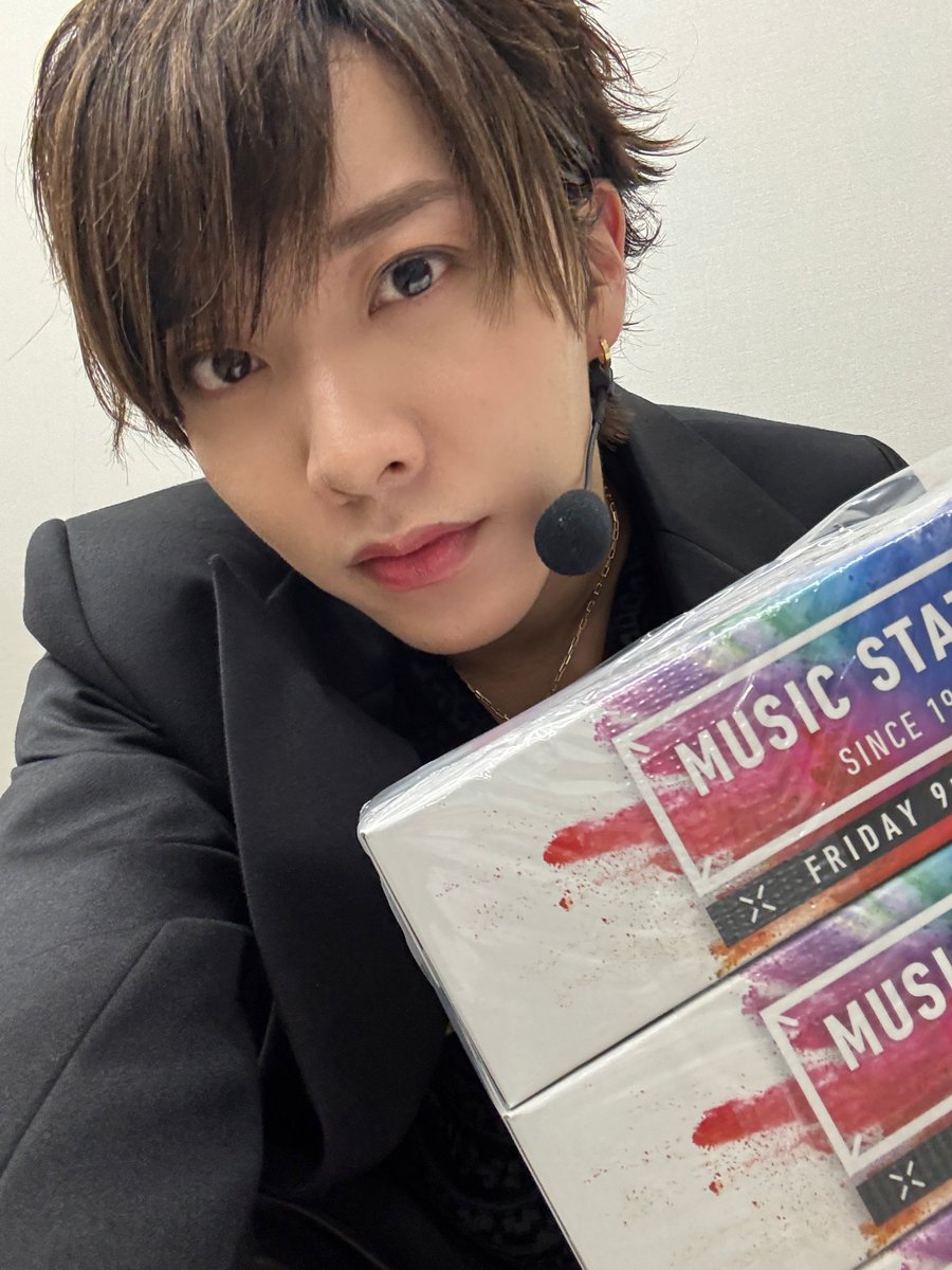 IMP. OFFICIAL (@_7mp_official_) on Twitter photo โฅโฃ #IMPๅในใใผใทใงใณโขโค
#ๆพไบๅฅ #MinatoMatsui
4th SingleใCheek to Cheekใ
๐lnk.to/IMP._INFO
<a href="/Mst_com/">music station</a> #Mในใ
#IMP. #IMP_CheektoCheek
#ใกใใกใใใใผใ โฅโฃ #IMPๅในใใผใทใงใณโขโค
#ๆพไบๅฅ #MinatoMatsui
4th SingleใCheek to Cheekใ
๐lnk.to/IMP._INFO
<a href="/Mst_com/">music station</a> #Mในใ
#IMP. #IMP_CheektoCheek
#ใกใใกใใใใผใ