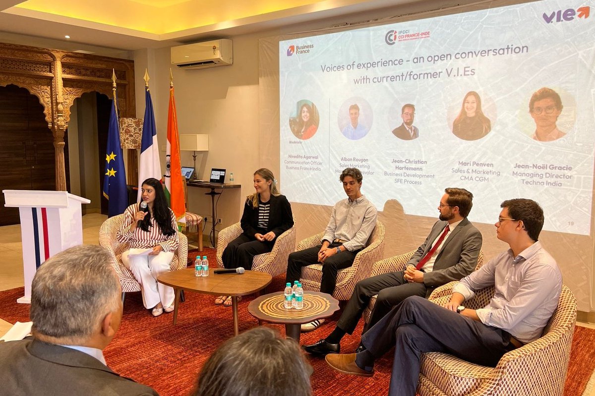Jean-Marc Sere-Charlet (@serecharlet) on Twitter photo Aujourd'hui @BF_India & <a href="/IFCCI1/">Indo-French Chamber</a> ont réuni à la Résidence V.I.E et entreprises pour mettre en valeur les avantages de ce dispositif qui permet à des jeunes professionnels de mettre leurs talents au service du rayonnement de la 🇫🇷 en 🇮🇳. Et de découvrir un métier et un pays. Aujourd'hui @BF_India & <a href="/IFCCI1/">Indo-French Chamber</a> ont réuni à la Résidence V.I.E et entreprises pour mettre en valeur les avantages de ce dispositif qui permet à des jeunes professionnels de mettre leurs talents au service du rayonnement de la 🇫🇷 en 🇮🇳. Et de découvrir un métier et un pays.