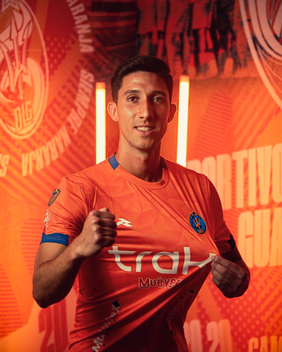 SOLOVENEX (@solovenex_) on Twitter photo ๐ข๐๐๐๐๐๐ | Carlos Faya (2002) fue anunciado como nuevo jugador del <a href="/DvoLaGuaira/">Deportivo La Guaira ๐ฑ</a>.
El equipo โnaranjaโ rompe el mercado #FutVe con la incorporaciรณn del talentoso mediocampista criollo.
Firmรณ por aรฑo y medio con los del litoral tras su etapa en #Navalcarnero.
#Fichajes ๐ป๐ช ๐ข๐๐๐๐๐๐ | Carlos Faya (2002) fue anunciado como nuevo jugador del <a href="/DvoLaGuaira/">Deportivo La Guaira ๐ฑ</a>.
El equipo โnaranjaโ rompe el mercado #FutVe con la incorporaciรณn del talentoso mediocampista criollo.
Firmรณ por aรฑo y medio con los del litoral tras su etapa en #Navalcarnero.
#Fichajes ๐ป๐ช