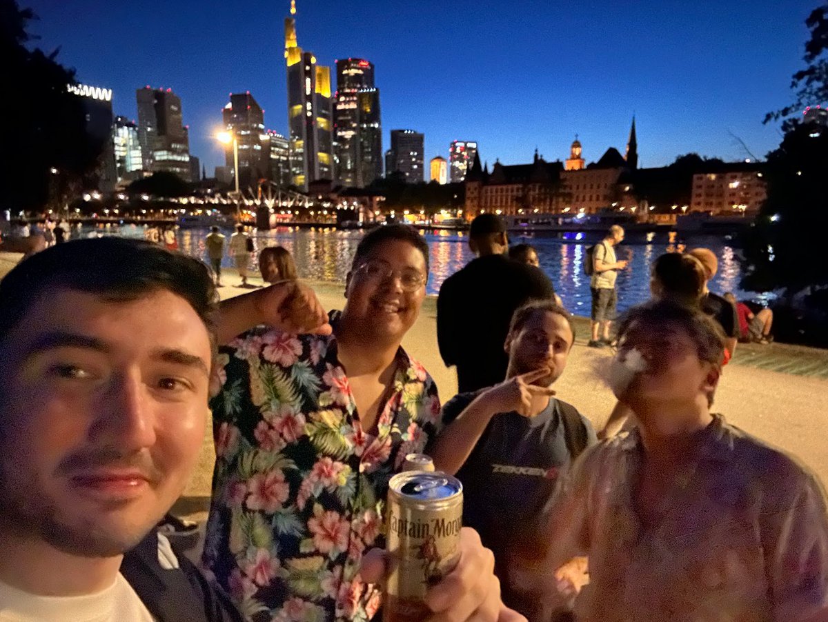 tkn_Sparta's tweet image. Second year of attending Hessen Crash in Franfkurt was 🔥. Met up with my German friends and made some new ones!
Happy with my result, placing alongside my homies in 9th place. The event and venue was even better this time, shoutout to @NFBSinJul and his team. See you next year!