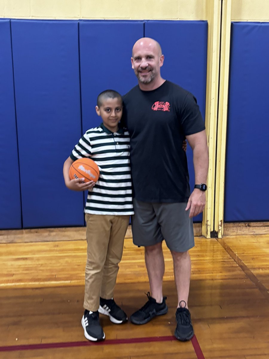 YatesPhysEd tweet media