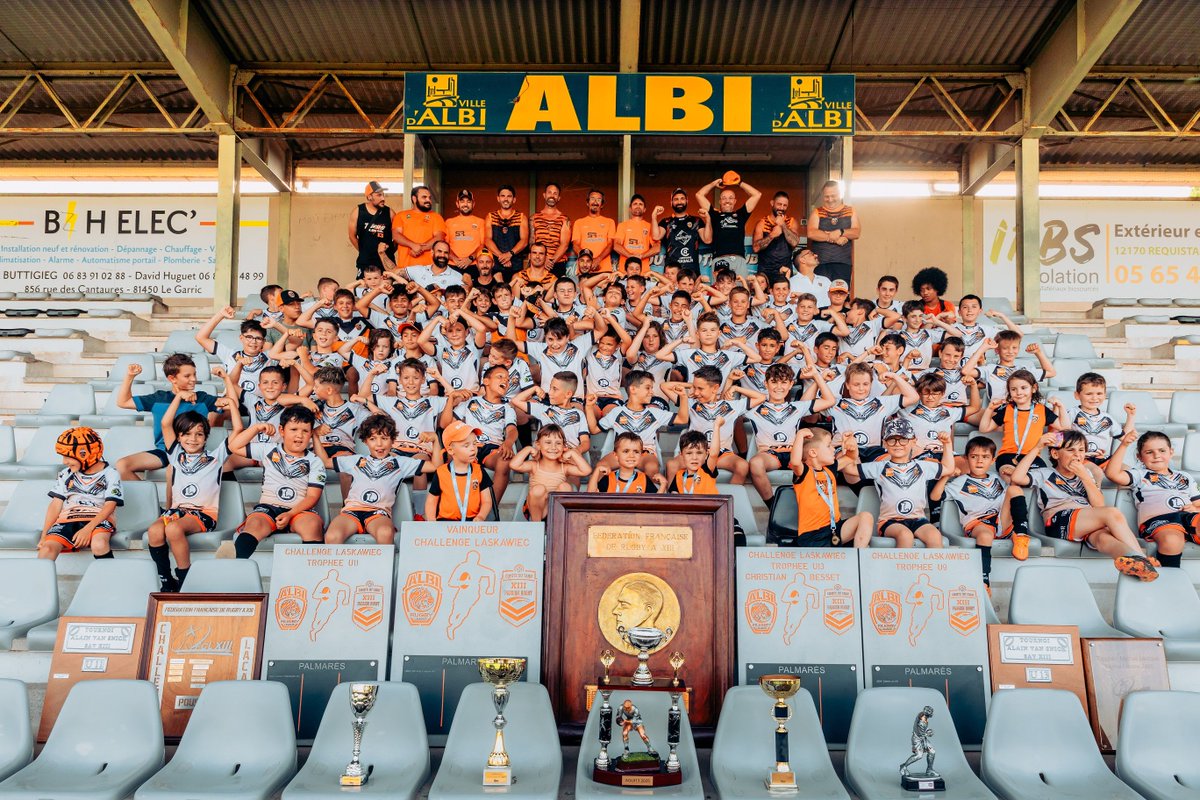 Un grand bravo à l' Academy Sportive Albi Rugby League XIII qui a continué à bien progresser cette saison !
On vous souhaite à toutes et tous de profiter de bonnes vacances après la garden-party de demain qui vous réserve quelques surprises !

On vous retrouve à la rentrée 😉