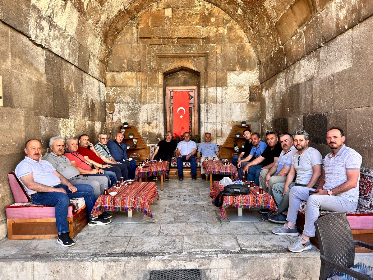 AKPINAR FEN LİSESİ (@fenakpinar) on Twitter photo Gezmek,
sağaltıcı olduğu kadar
öğreticidir.
Eğitim yöneticilerimiz gezide! <a href="/ladikilcemem/">Ladik İlçe Milli Eğitim Müdürlüğü</a>
<a href="/samsunmem/">Samsun İl Milli Eğitim Müdürlüğü</a>
#Akpınar
#Gezi
#eğitim
#öğretim
#eğitimyöneticileri
#katarsis Gezmek,
sağaltıcı olduğu kadar
öğreticidir.
Eğitim yöneticilerimiz gezide! <a href="/ladikilcemem/">Ladik İlçe Milli Eğitim Müdürlüğü</a>
<a href="/samsunmem/">Samsun İl Milli Eğitim Müdürlüğü</a>
#Akpınar
#Gezi
#eğitim
#öğretim
#eğitimyöneticileri
#katarsis