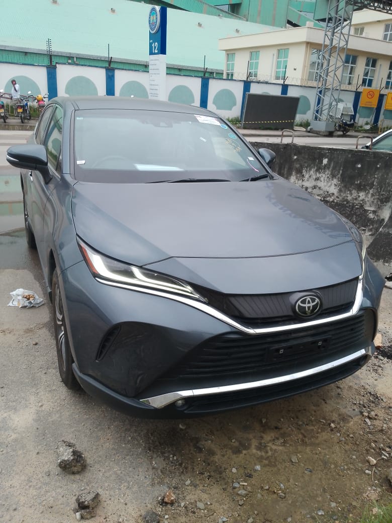 Clevikimports's tweet photo. Today we have released the recently imported 2020 Toyota Harrier from the port off to it's new owner. If you would want us to import a unit for you we would be more than glad to assist you in our seamless importation process. Get in touch on 0743-550-554 for a free quote. https://t.co/HHBRVfpRde