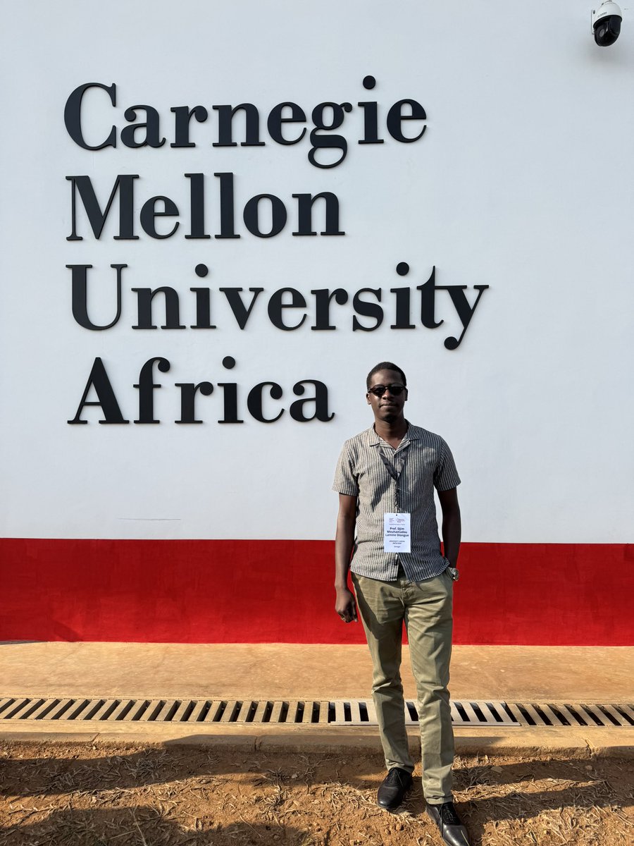 DjimDiongue's tweet photo. Glad to join the Tech Skills Marketplace Leads Workshop, at CMU- Africa in Kigali ! Uniting Afretec univ leads to grow inclusive tech skills, share best practices &amp; map sustainable impact.
@UCAD_Senegal https://t.co/vUgQMW8QYh