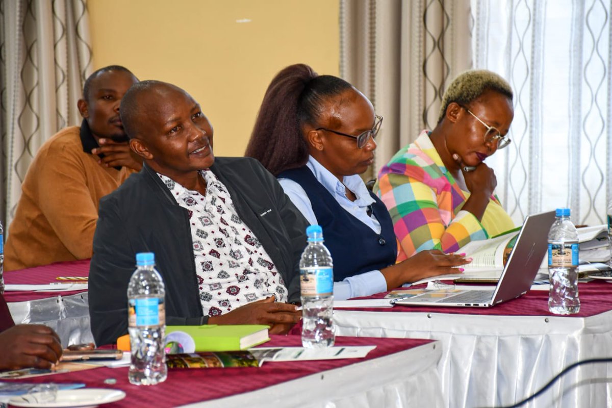 🌱 Yesterday, GBM held the final leg of the Counties Inception Meetings for the Bezos Earth Fund Project in Makueni County. CEC Japheth Mang'oka recalled Prof. Maathai’s fight for greener Kenya, urged unity of purpose, and pledged county support for climate action. #TeamGBM