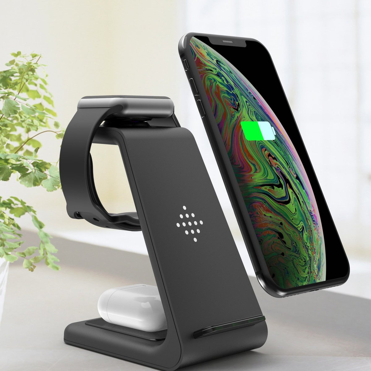UnicunShop's tweet image. Tired of tangled cords? 😩 Our 3-in-1 Wireless Charger Stand keeps your devices powered up and your desk clutter-free!  ⚡️📱🎧  Get yours here: unicun.com/product/compat…  #wirelesscharging #techlife #organizationhacks