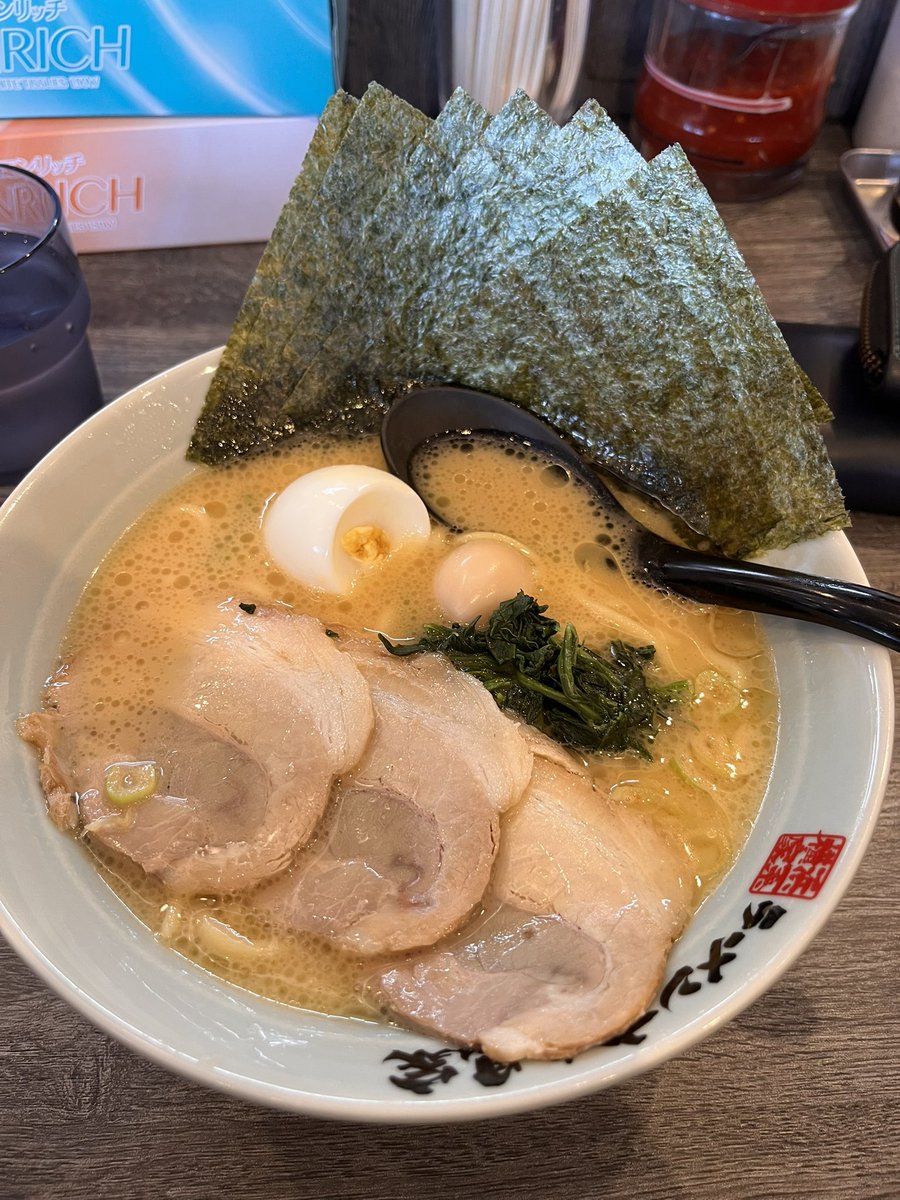 am_E440's tweet photo. 12連勤お疲れ、自分。 https://t.co/CdsOIseBzA