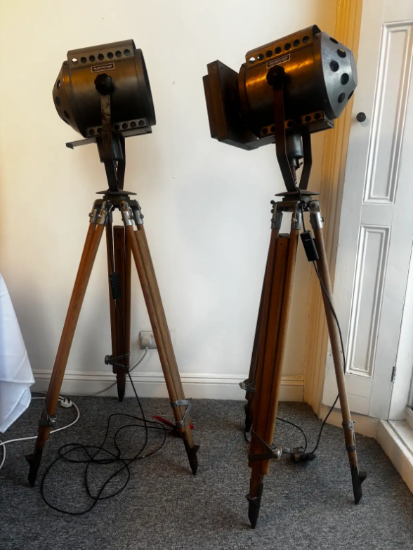 fameproofficial's tweet photo. Check out these 2 beautiful Clémançon lights for sale! ⭐️ 

These are authentic working pieces of cinematic history - get in touch with us now at hello@fame-pro.com to find out more and make an offer! 🎬

#interiordesigner #antiquedealer #clemanconlight https://t.co/rLfHq0j0nv