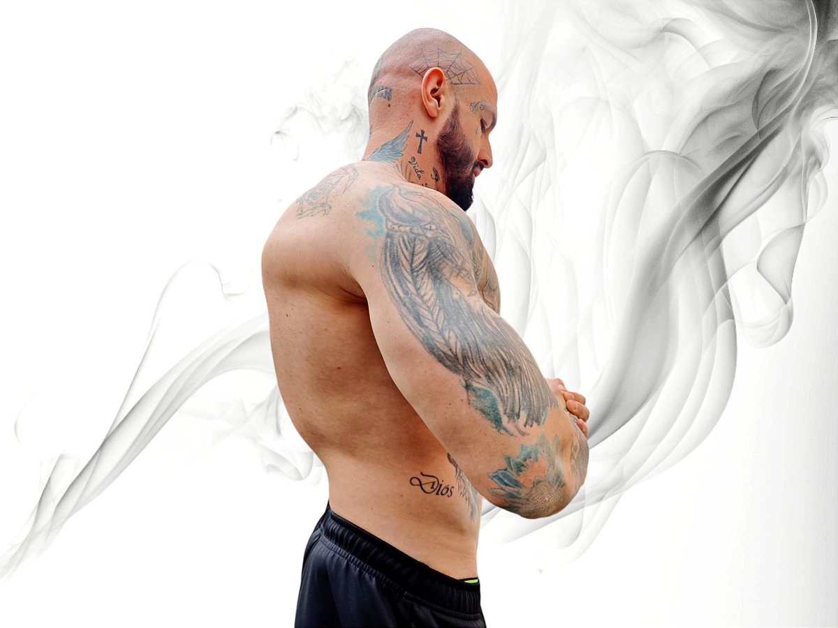 The beginning is the hardest. One step forward every day
#FitnessJourney #Motivation #gymlife #tattooedandfit #fitlife #workoutmotivation #inkedfitness #NewBeginnings #nopainnogain