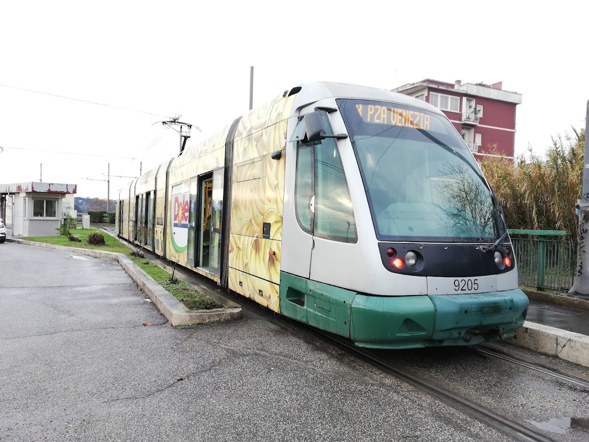 Mercurio Viaggiatore (@mercuriopsi) on Twitter photo #Roma - utanti hanno segnalato i seguenti #tram Cityway SENZA ARIA CONDIZIONATA 🚫❄️
9105
9108
9118
9124
9202
9226
9227
9232
9235
9237
9242
poco meno del 40% dei Cityway rilevati in servizio. I vecchi #tram Stanga sono 100% senza a/c
<a href="/antitrust_it/">Autorità Antitrust</a> <a href="/ASLRoma1/">ASL Roma 1</a> <a href="/gualtierieurope/">Roberto Gualtieri</a> #Roma - utanti hanno segnalato i seguenti #tram Cityway SENZA ARIA CONDIZIONATA 🚫❄️
9105
9108
9118
9124
9202
9226
9227
9232
9235
9237
9242
poco meno del 40% dei Cityway rilevati in servizio. I vecchi #tram Stanga sono 100% senza a/c
<a href="/antitrust_it/">Autorità Antitrust</a> <a href="/ASLRoma1/">ASL Roma 1</a> <a href="/gualtierieurope/">Roberto Gualtieri</a>