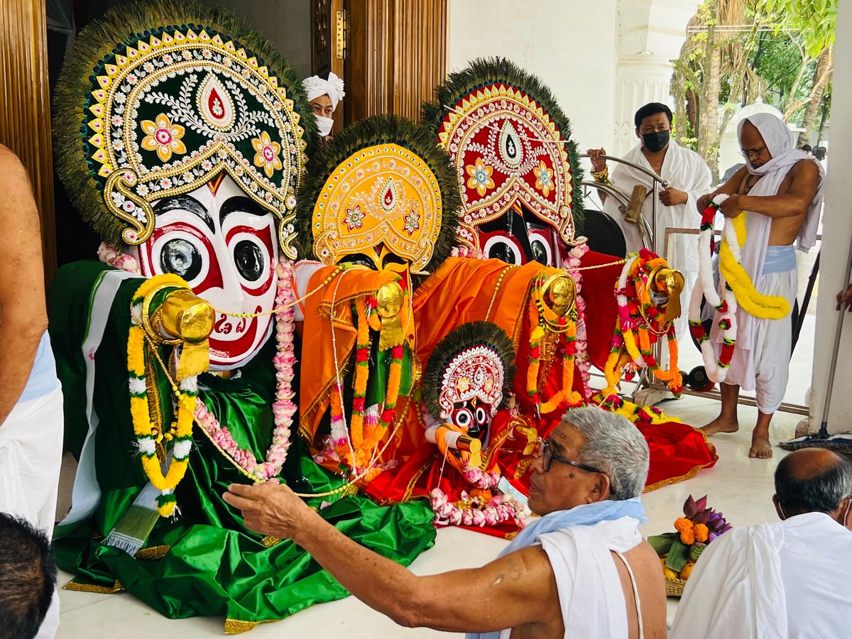 MaharajaManipur's tweet image. #RathYatra2025
KANG CHINGBA at Shri Shri Govindaji Mandir, Imphal.
May the Lord bless the people & State of Manipur with Peace & Prosperity.