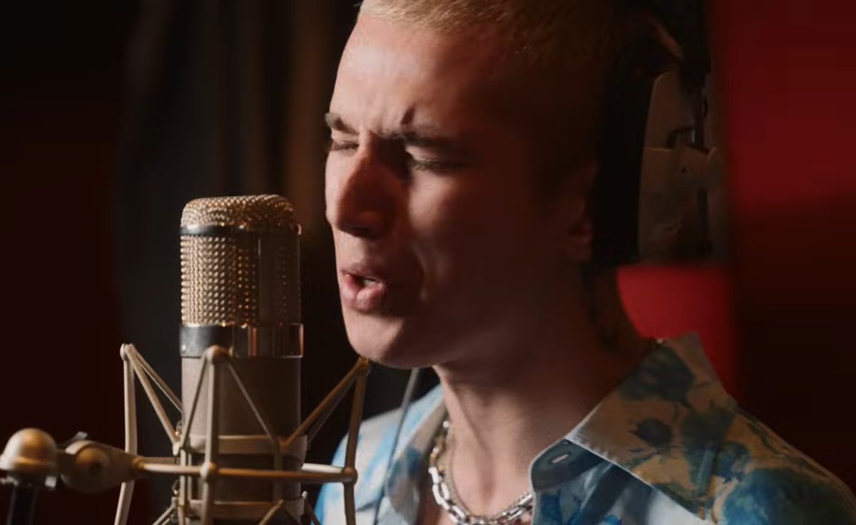 itador1es's tweet image. #dearALICE - Save Us (visualizer) is out🥹🩷go prep ur tissue to wipe ur tears🙂‍↕️

⛓️‍💥: youtu.be/4mic217bP-g?si…

#dearALICE #SaveUs #dearALICE_SaveUs #bitterSWEETsummer 
#OllyQuinn #ReeseCarter #ACEZ