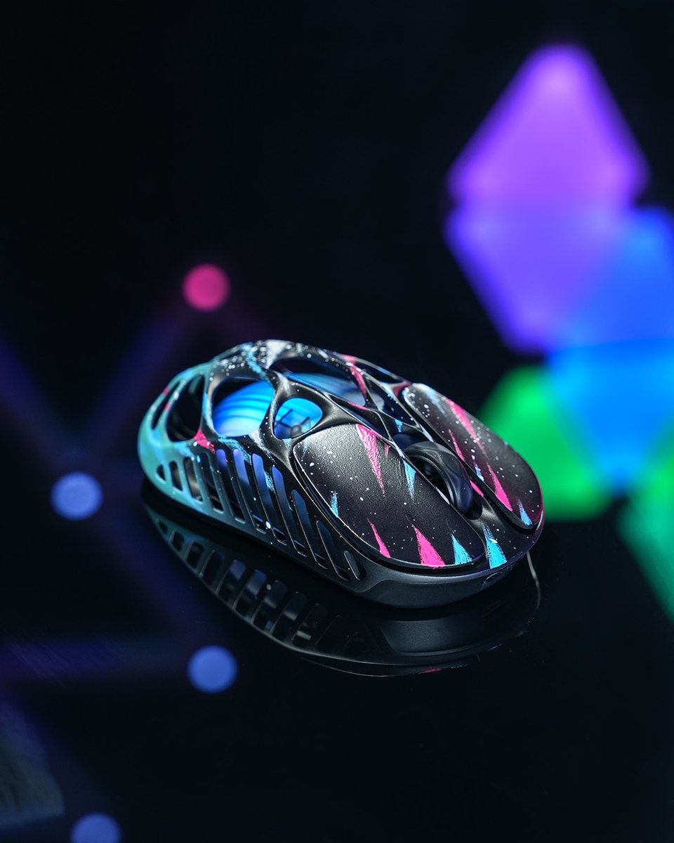 Now Available: Mercury V75 Pro &amp; Mercury X Pro Neon Graffiti Edition!🔥

Unleash bold performance and street style with this high-speed Hall Effect keyboard and precision mouse combo 🎨

#GravaStar #gravastarV75Pro #gravastarmercuryxpro