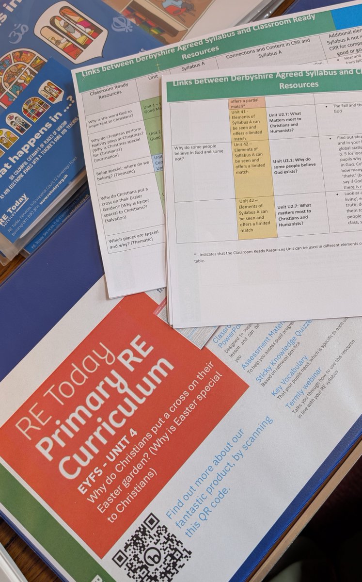 RE_Today's tweet photo. Busy morning already, with our National Advisers leading the day, teachers taking part in activities and teaching ideas, understanding how to use Primary RE Curriculum with the Agreed Syllabus and teachers exploring our resources on our stand. #PrimaryRE #RECurriculum https://t.co/T4NpRvXd2p