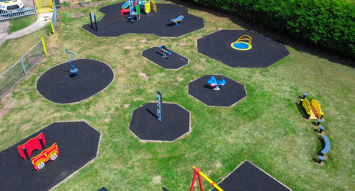 The outdoor children’s play area in Gaywood has been refurbished with a little design help from a Howard Junior School student.  🛝

This was made possible through funding from Section 106 monies allocated from the nearby Florence Fields development.

ℹ bit.ly/446qyXP