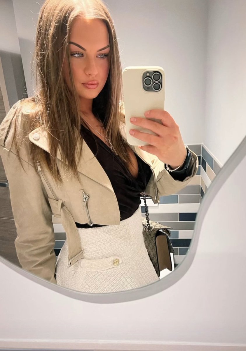 KEUSCHHALTUNG RTGAME ‼️🤤

IHR DÜRFT JEWALS 2 MAL KOMMENTIEREN 

LAUFZEIT 1 STUNDE

NATÜRLICH MUSS MEIN KNECHT AUCH ZAHLEN ‼️

Pro Kommentar 3Tage keusch 3€
Pro like 3 Tage keusch 3€
Pro rt 2 Tage keusch 2€

Ich will ihn für eine ganz lange Zeit verschließen 🤤😈