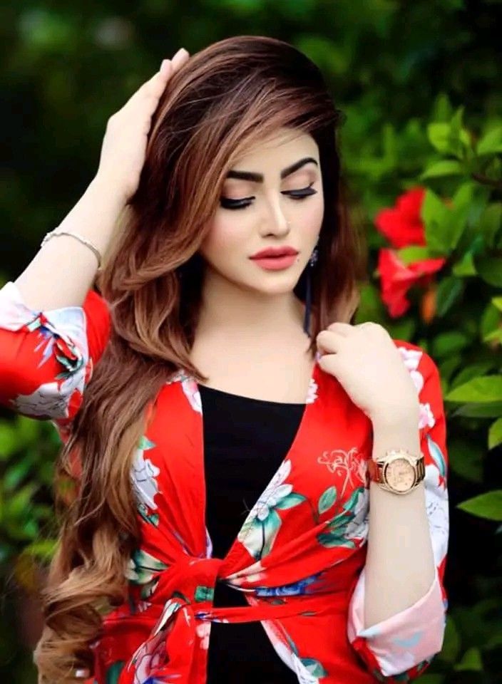 Aslamualekum 💓 
Good afternoon 💗