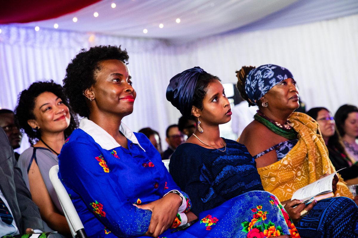 Nairobi Litfest 2025 starts now! 

Last night, we officially opened this year’s edition. Over the coming days, writers, artists and thinkers gather in libraries and public spaces to tackle the biggest questions of our times.

Join us! hayfestival.org/nbolitfest