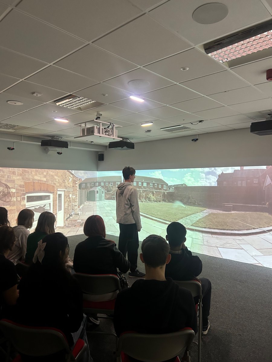 Policing at the University of Salford tweet media