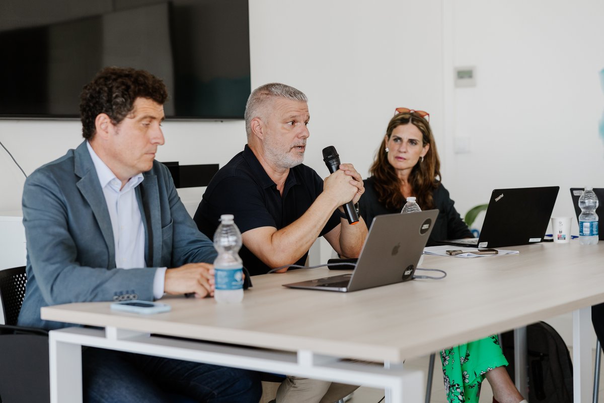 La nueva Junta Directiva incorpora 🔟 nuevos perfiles de alto nivel, fundadores de startups tecnológicas e innovadoras

👥 <a href="/Zeleros/">Zeleros</a>, <a href="/bit2me/">Bit2Me</a>, <a href="/PlayFilm_Tv/">PlayFilm</a>, <a href="/AktionLegal/">AKTION LEGAL</a>, <a href="/progevita_/">Progēvita</a>, <a href="/declarando_es/">Declarando</a>, <a href="/controliza/">Controliza</a>, Women Paint Too y <a href="/tbigfinance/">Tbig Finance</a>

Gracias a todos por vuestro