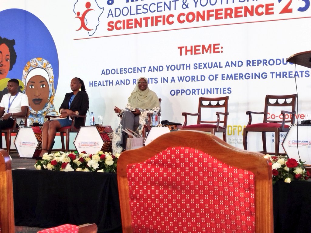 RARE_Programme's tweet image. Diramu Haji is presenting the #BongaBox at #RHNKConference2025 and joining the conversation on enhancing #SRHR and ending #FGM through youth-led digital tools. 

We are proud to spotlight innovation from Isiolo that puts girls&apos; voices first. #EndFGM