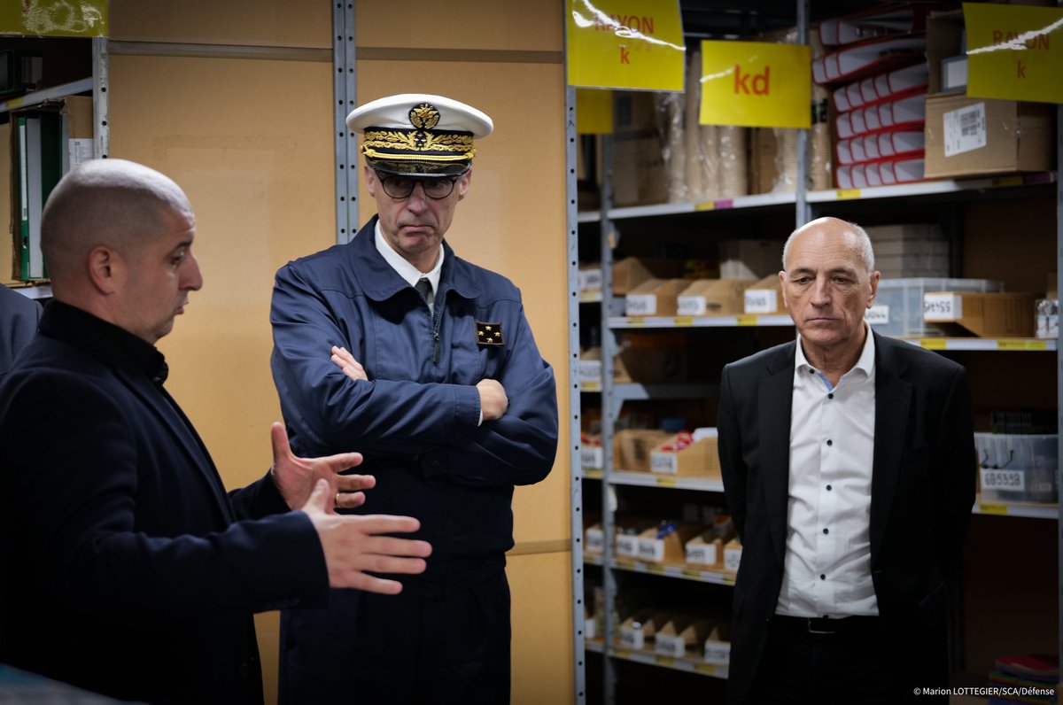 Commissariat des armées (@scarmees) on Twitter photo Les PME françaises, piliers de notre défense et de notre souveraineté ! 🇫🇷
En cette #JournéeDesPME, saluons ces entreprises qui innovent, équipent et soutiennent nos forces au quotidien.
A leurs côtés pour un soutien résilient et efficace 🤝
#Défense #Résilience #Innovation #PME Les PME françaises, piliers de notre défense et de notre souveraineté ! 🇫🇷
En cette #JournéeDesPME, saluons ces entreprises qui innovent, équipent et soutiennent nos forces au quotidien.
A leurs côtés pour un soutien résilient et efficace 🤝
#Défense #Résilience #Innovation #PME