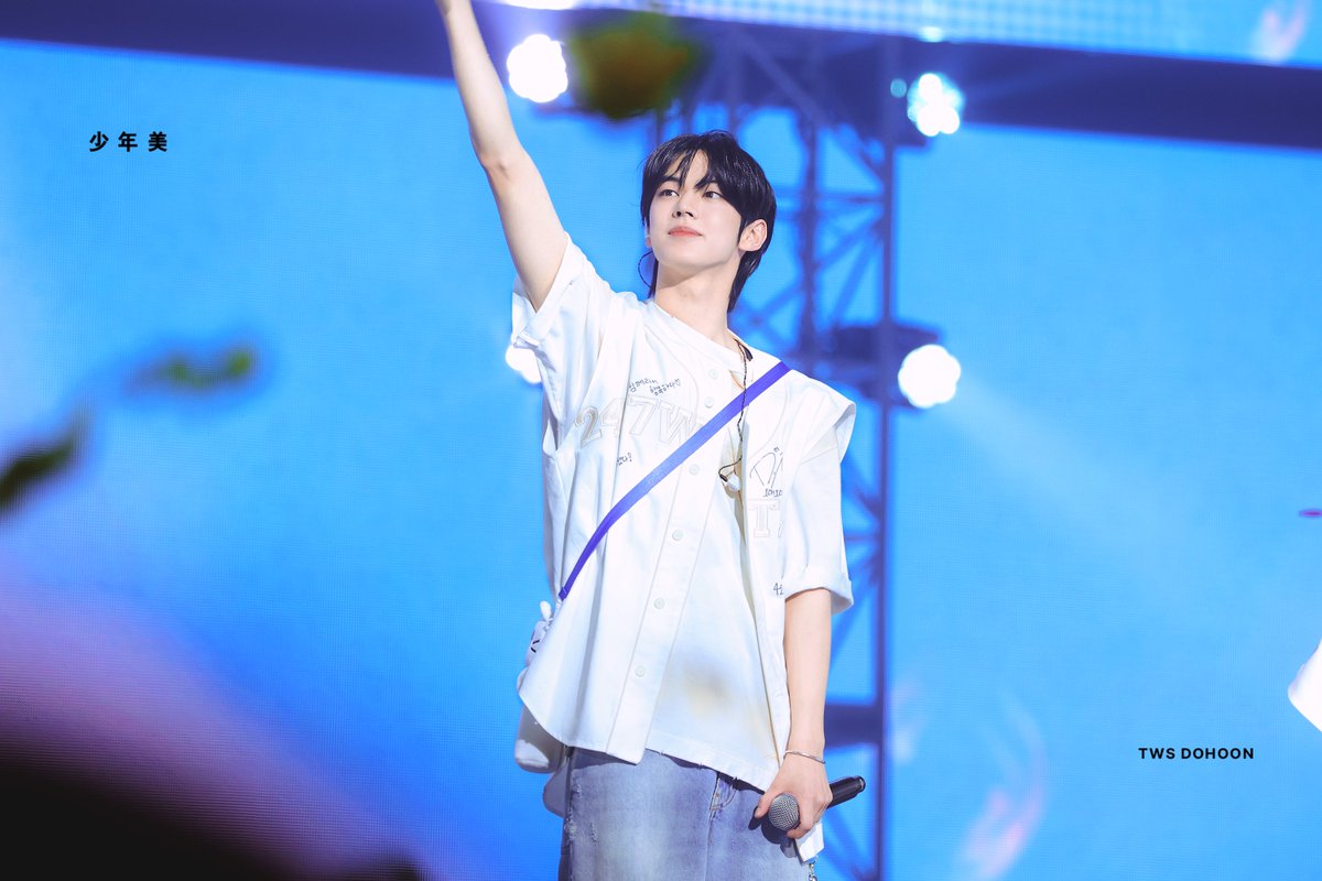 少年美 tweet media