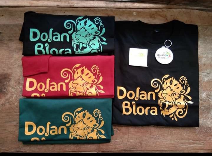 Kaos Blora
Wa: 081225012495