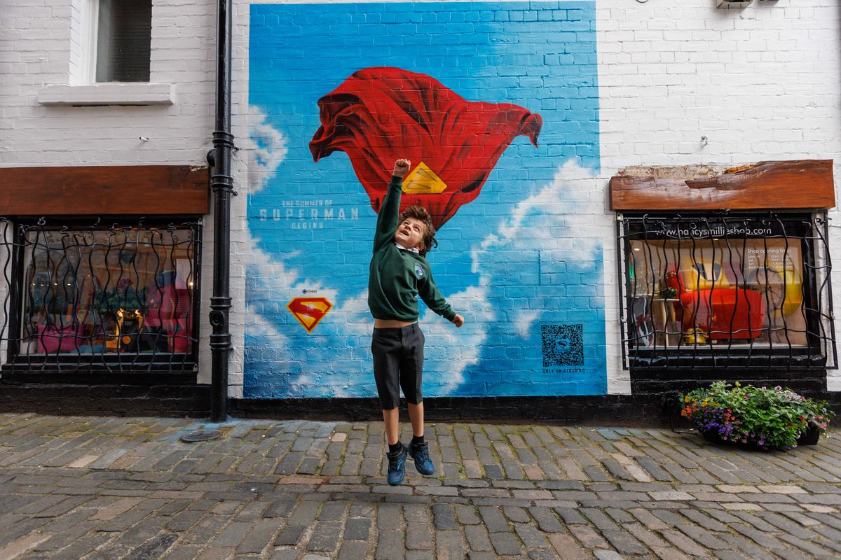 🦸‍♂️ Superman’s cape has landed in Glasgow!

The city joins a nationwide street art trail celebrating James Gunn’s Superman.

Full article here - improvementdistricts.scot/supermans-icon…