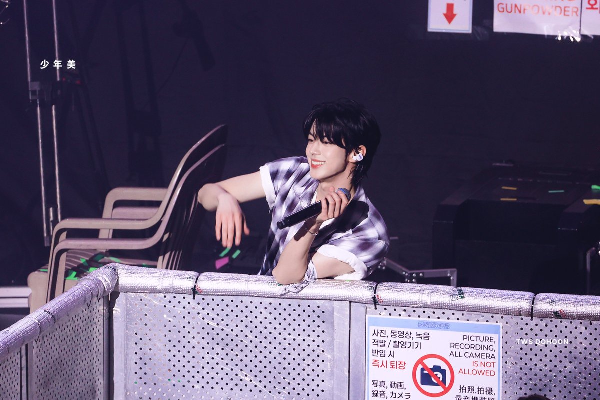 少年美 tweet media