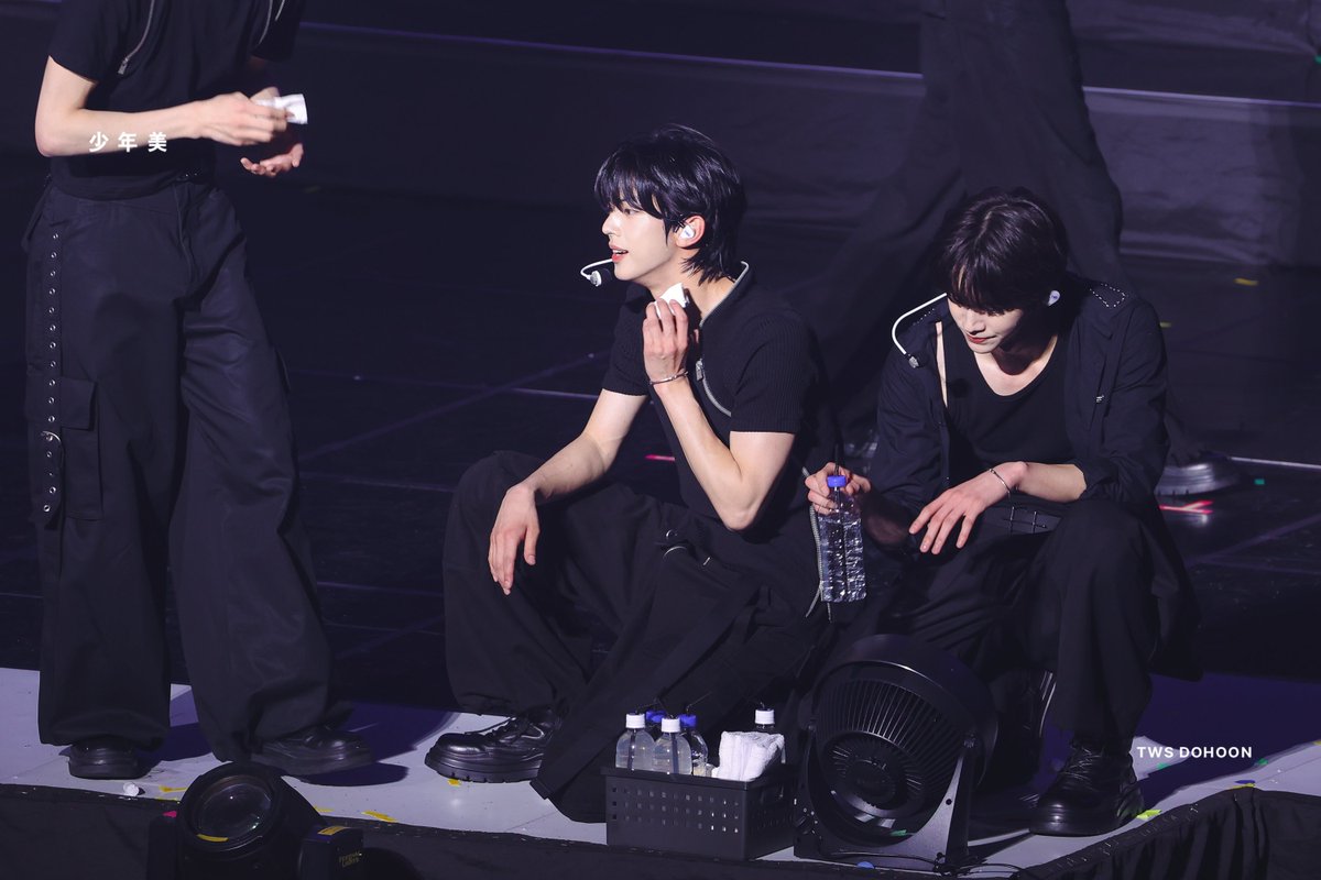 少年美 tweet media