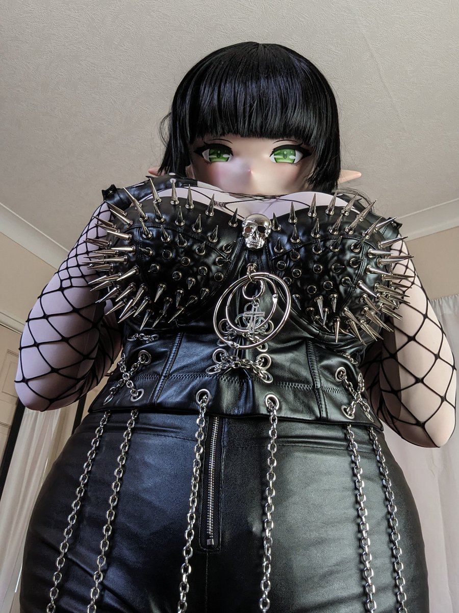 ali_cyberthot's tweet image. Hey there nerd~ Gimme a hug~! I'm wearing my most huggable outfit~
...
You don't wanna~? Eheh...I'm not asking loser! 😏 🖤
#kigurumi #cosplay #着ぐるみ
