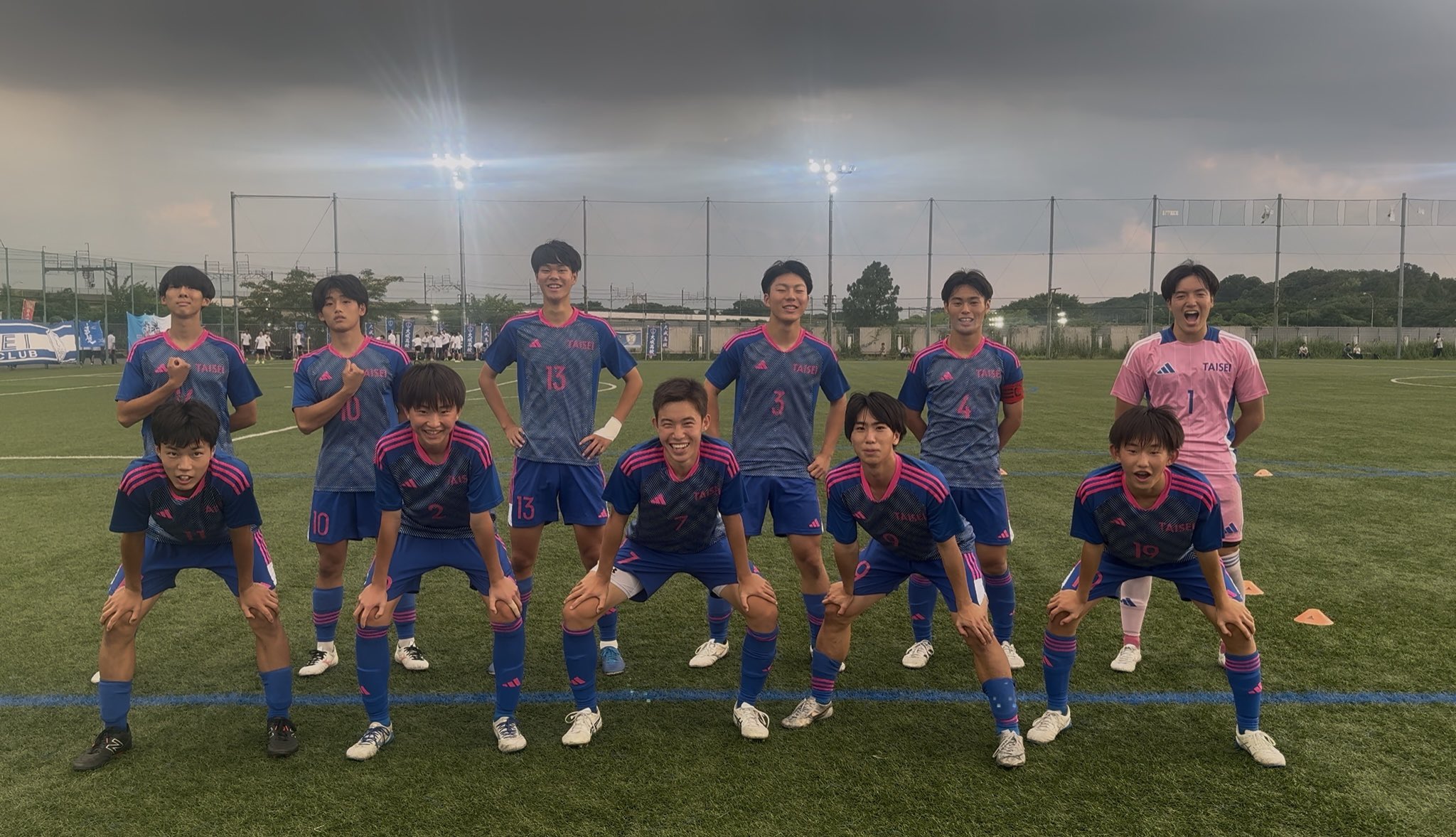 買い保障できる 大成高校サッカー部公式 X / (@info_taisei) ウェア