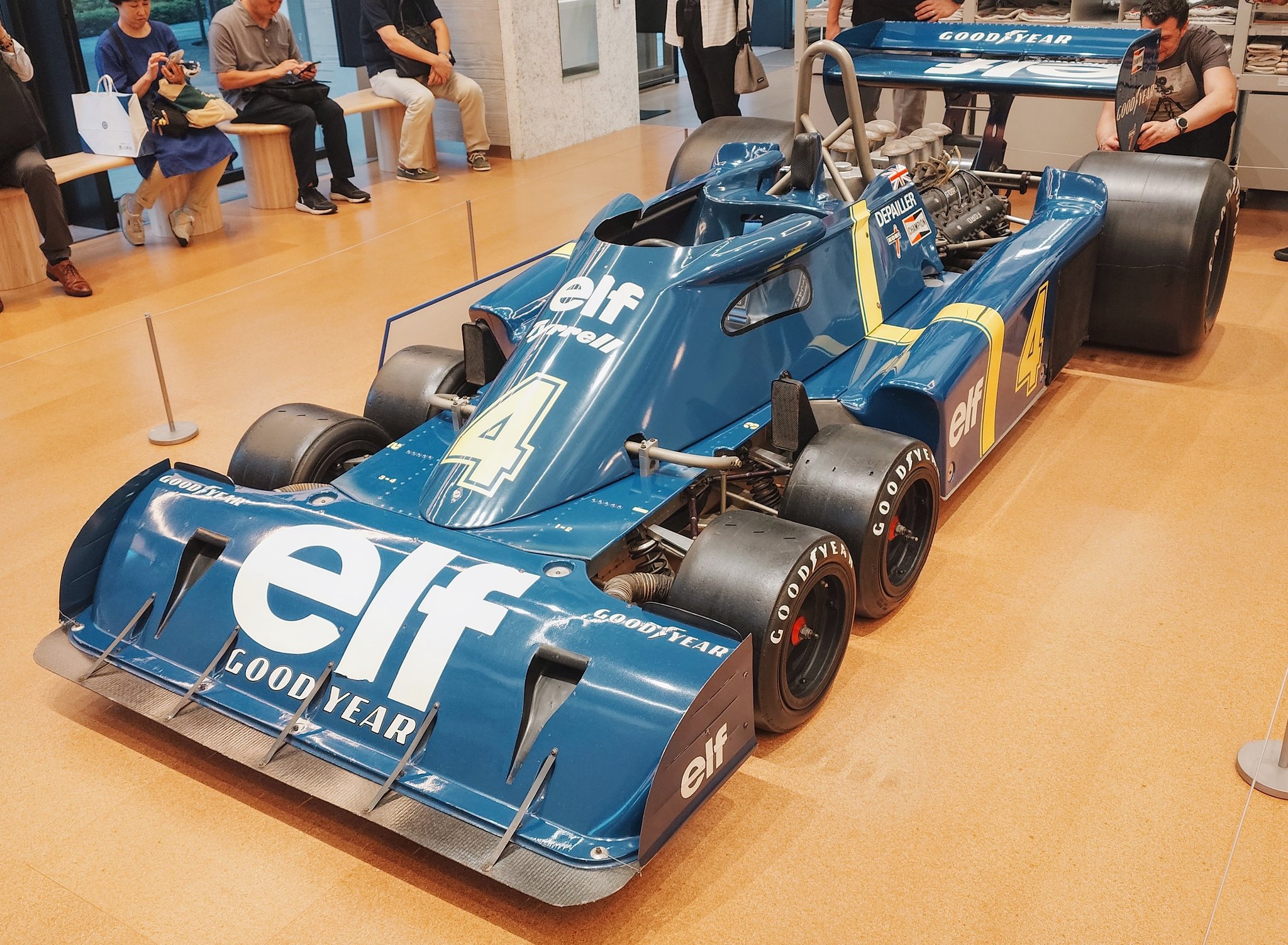 t_mitsu様 オーダー製作 cardrawing_tatsuyo9 | 1992 Mclaren Mp4/7 Honda #9月21日は