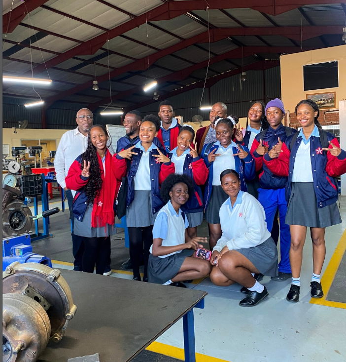 Buscor tweet media