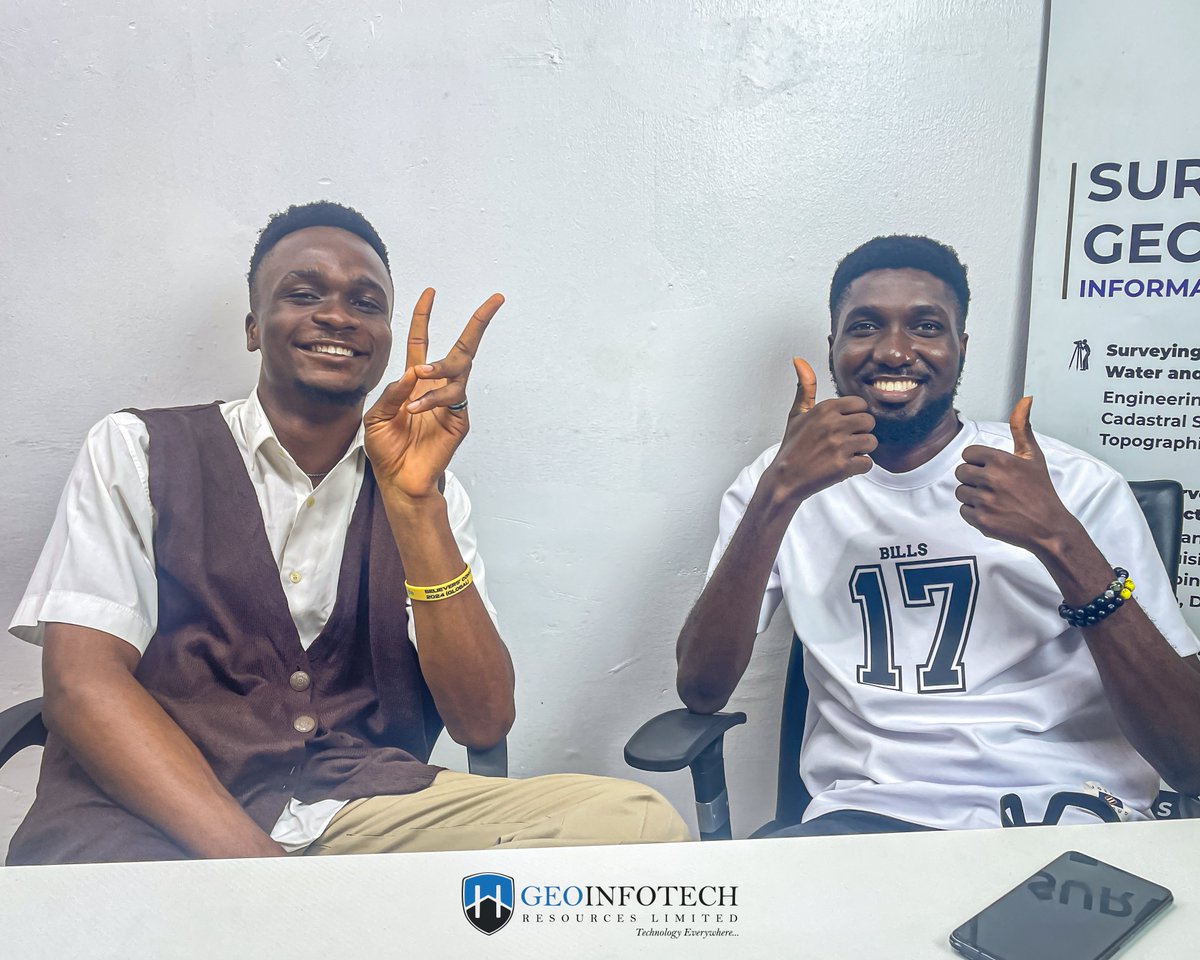 geoinfotech_nig's tweet photo. 🌟 TGIF — Tradition Meets Vibes! 💃🏾

From maps to moments, we wrapped up the week in style!
Nothing beats good work, great people, and native pride.
Smiles, culture, and a whole lot of Friday energy!

#TGIF #NativeFriday #WorkStyleGoals #GeoVibes #TeamCulture #GeoinfotechFamily https://t.co/9VANiHeDcS