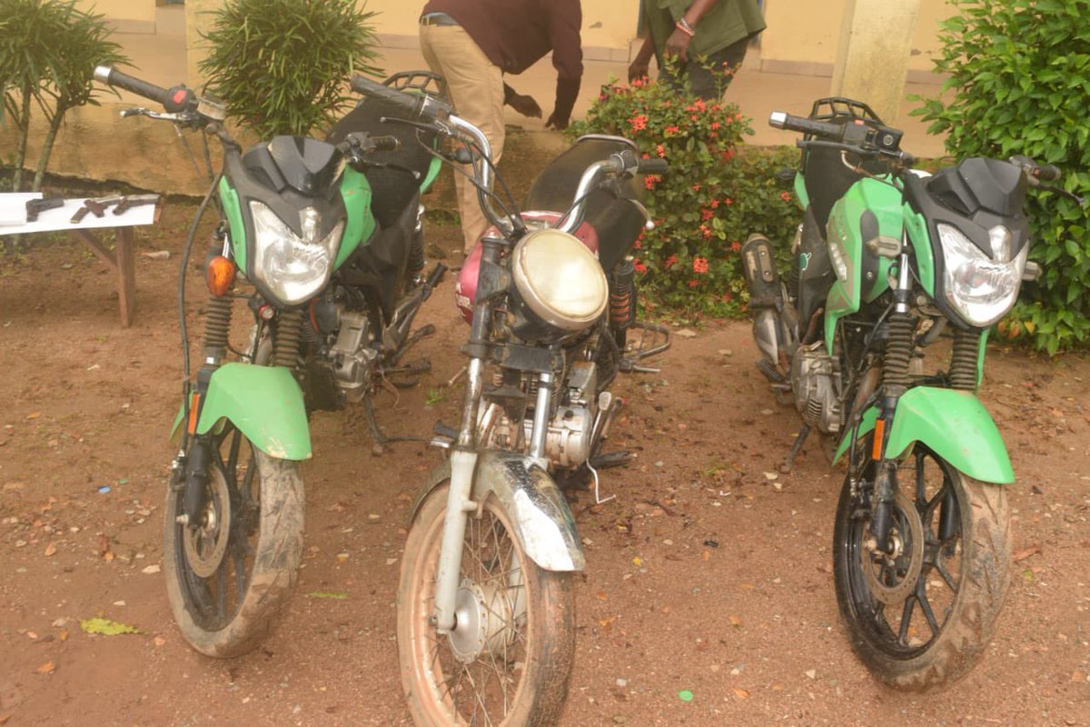 Osun State Police Command (@npf_osun_state) on Twitter photo Telegraphic: PRESSPOL OSOGBO POLICE PUBLIC RELATIONS OFFICE,
09060052947
Osun State Police Command,
E-mail:osunstatepoliceng@gmail.com
State Headquarters,
In reply please quote… Osogbo. Telegraphic: PRESSPOL OSOGBO POLICE PUBLIC RELATIONS OFFICE,
09060052947
Osun State Police Command,
E-mail:osunstatepoliceng@gmail.com
State Headquarters,
In reply please quote… Osogbo.