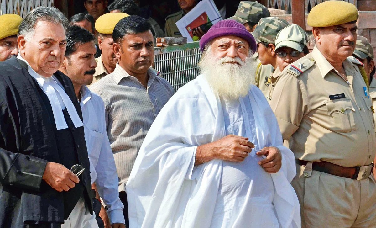 SaltNews_IN's tweet photo. Gujarat High Court extended the temporary bail of Asaram Bapu till 7th July.

He has been convicted in a 2013 rape case by a sessions court in Gandhinagar and is serving a life sentence. https://t.co/1R75r63mCY