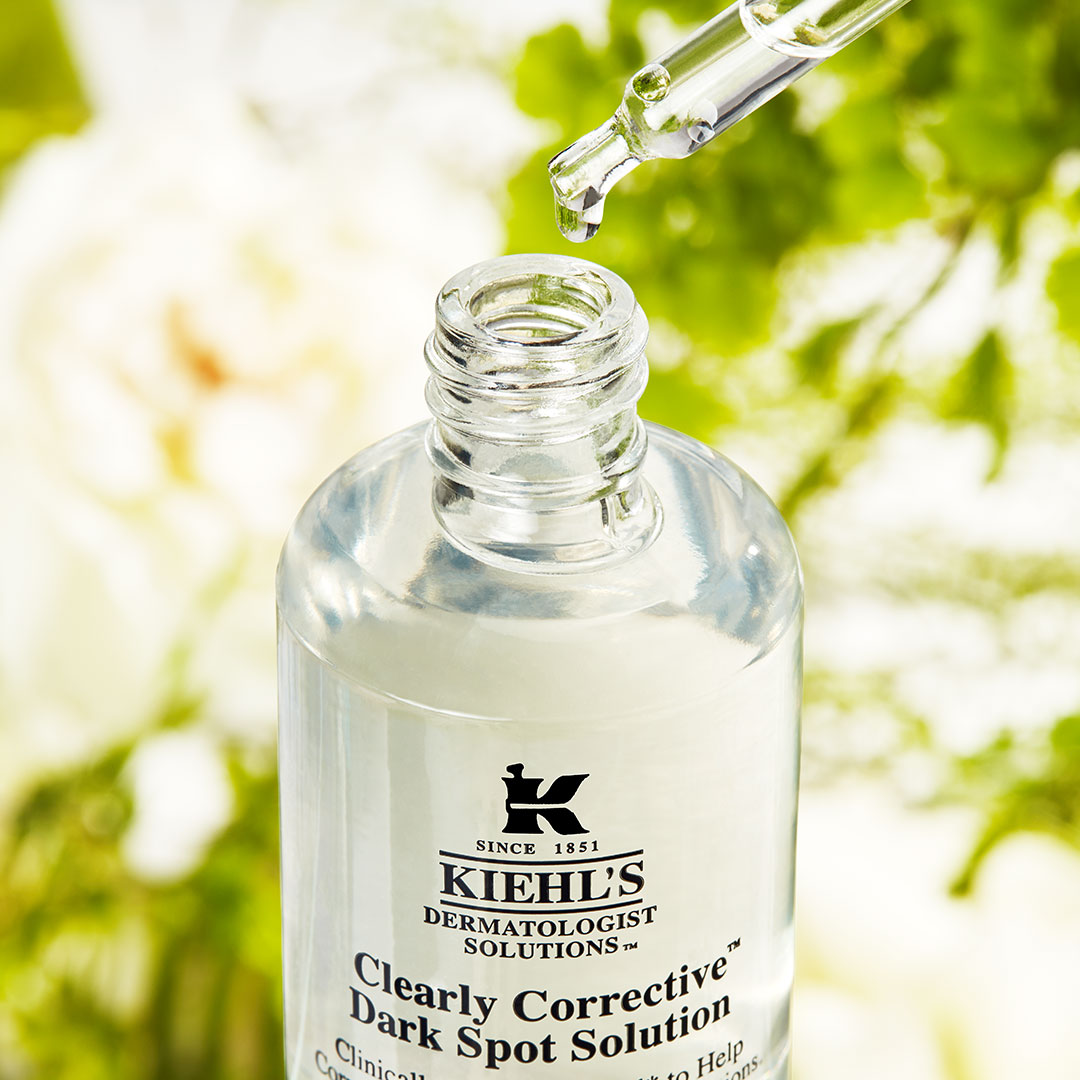 kiehlsjp's tweet photo. “透明感”は美白ケアだけでは作れない？
#キールズ 透明美白美容液は、美白ケアに加えて、角質ケア、肌トラブルケア、保湿ケアの4つを1本で👍
シミ・くすみ・肌荒れなど肌ノイズのない、素肌から透明感のある肌へ！
@kiehlsjpをフォロー&amp;投稿をリポストで、透明美白美容液を抽選で5名様に🎁(7/3〆) https://t.co/VcwID6pTSy