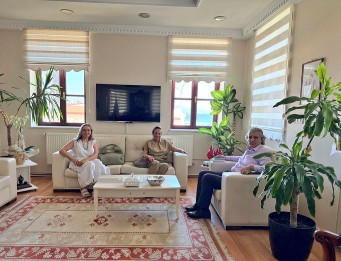 Kuşadası Kaymakamı İbrahim Keklik’i Ziyaret