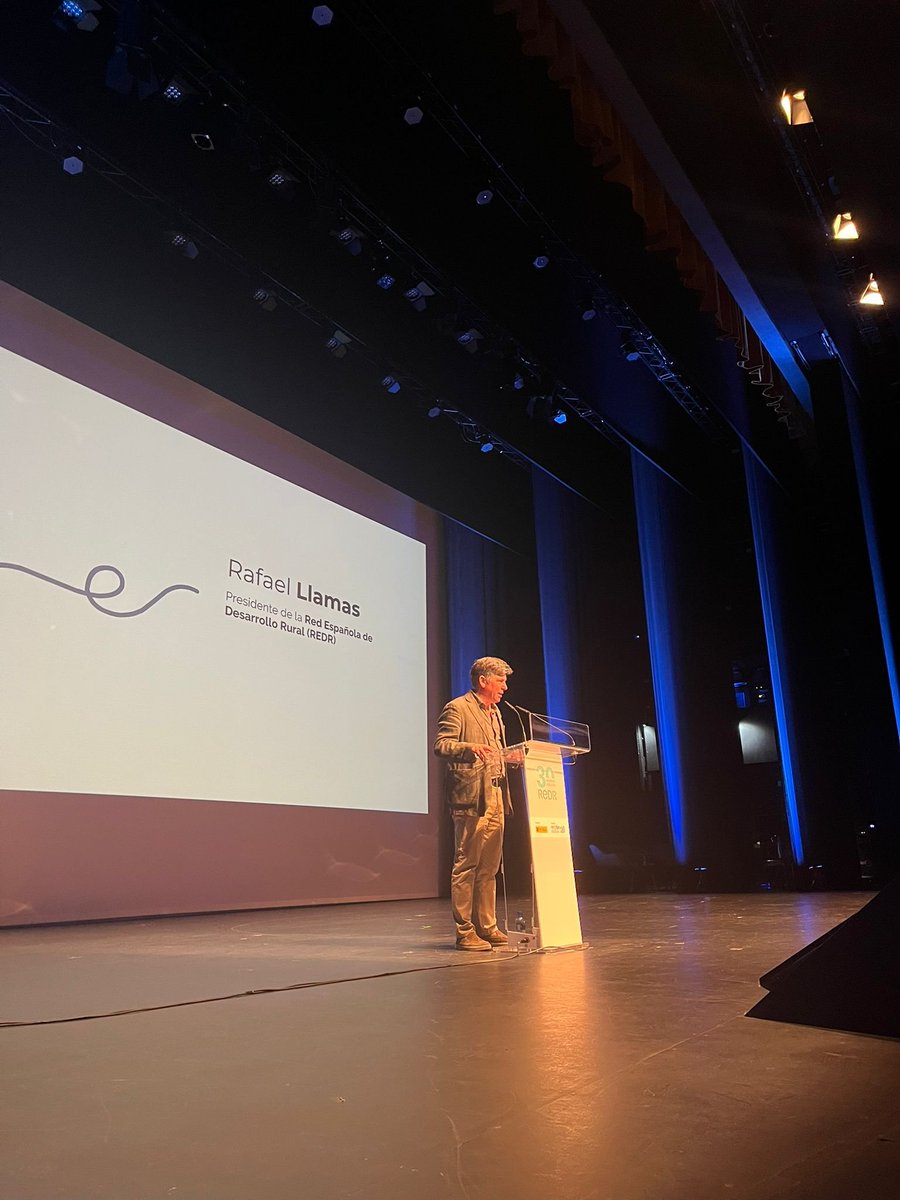 🎙️<a href="/RafaLlamasSalas/">Rafael Llamas Salas</a>, pdte. REDR, inaugura la #AsambleaREDR destacando el trabajo en red: «Cualquier grupo de acción local de España puede contar con nuestra entidad»

«Es imprescindible blindar los recursos que llegan al medio rural: apostamos por el segundo pilar de la PAC»