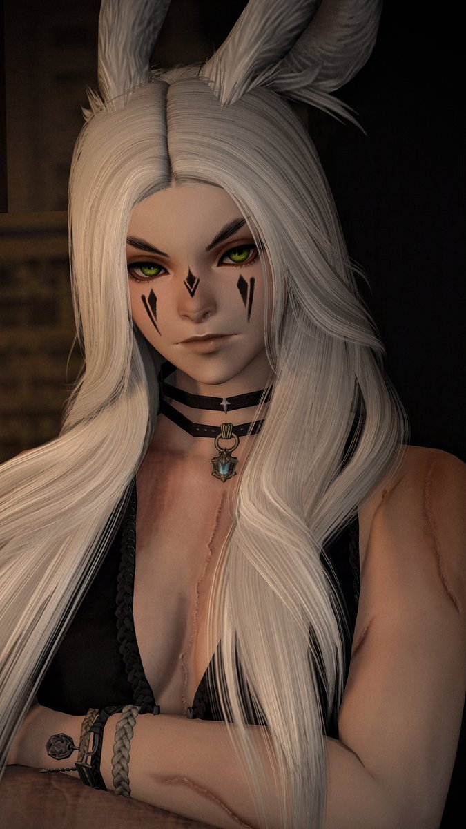 loivenrendan's tweet image. — like snow, beautiful but cold.
Vher, Garlean trained (and enhanced) sniper on the run.
#gposers | #femaleviera | #oc_vher