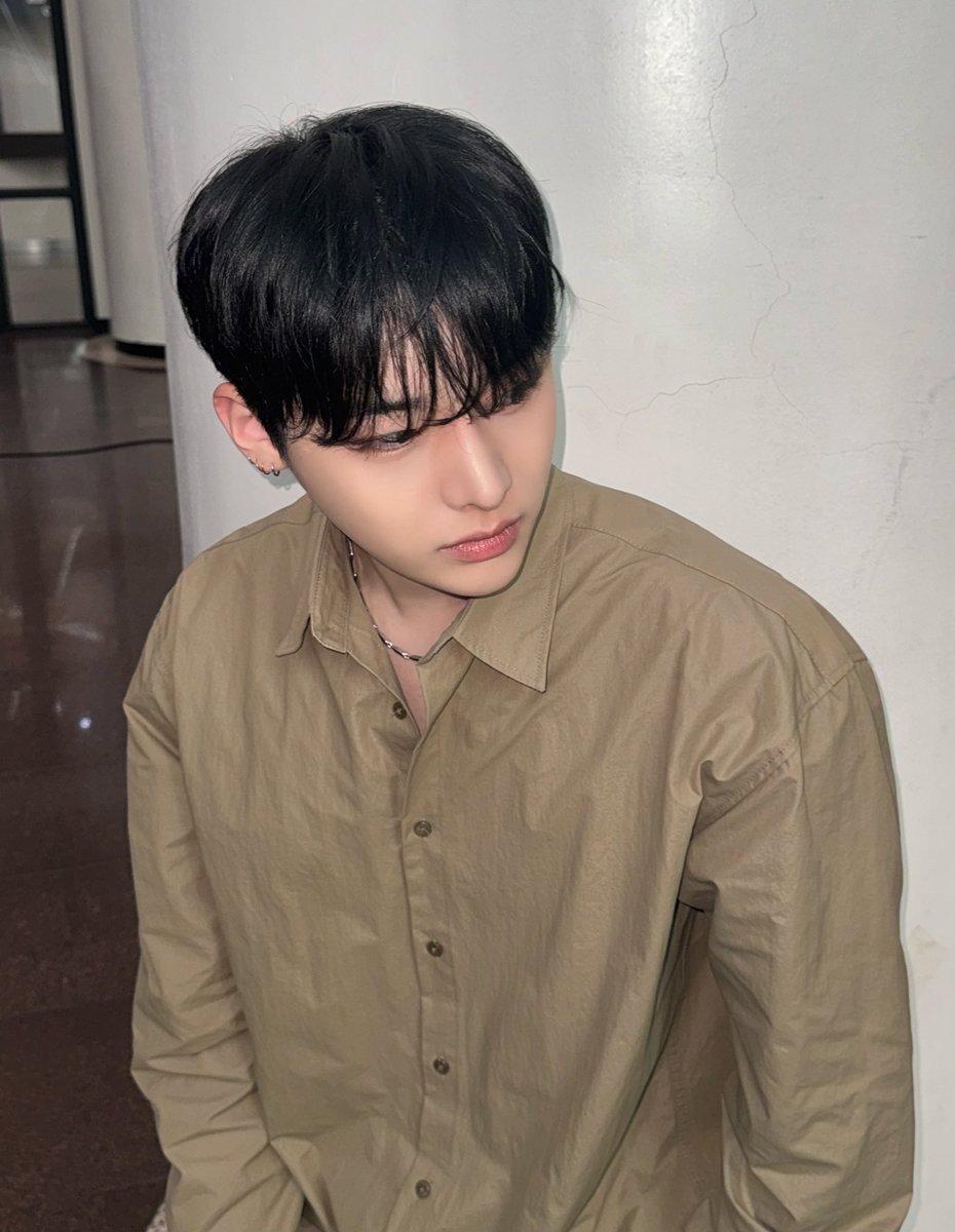 [#렉스]

유닛활동 첫 음악방송 끝 !!!
오늘도 수고했어 ㅎㅎ 👍💚

#XODIAC #소디엑 #LEX #렉스
