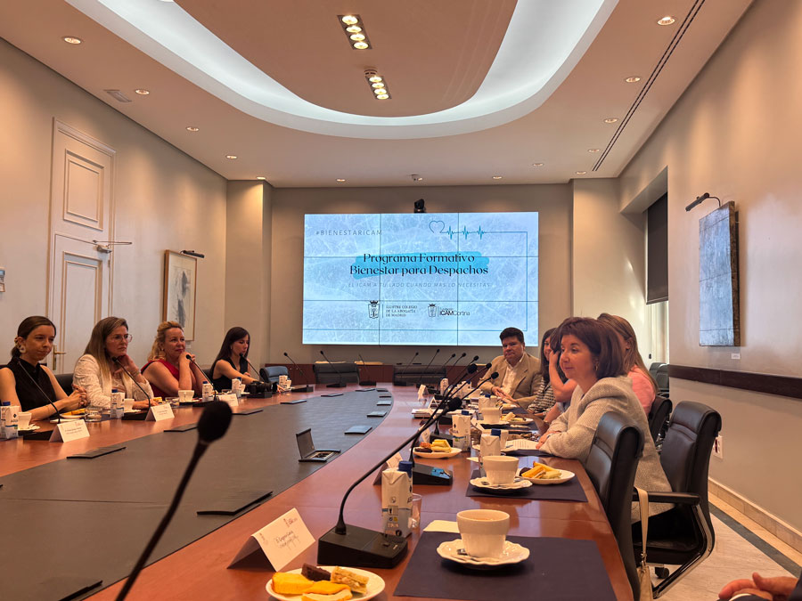 ELZABURU IP (@elzaburu_online) on Twitter photo 🧘🏻♀️ Un diploma para lucir con orgullo: "Despacho Comprometido con el Bienestar", un sello que promueve la Fundación ICAM Cortina.
Agradecemos al <a href="/icam_es/">Ilustre Colegio de la Abogacía de Madrid</a> que haya puesto a disposición de los despachos este programa. 🧘🏻♀️ Un diploma para lucir con orgullo: "Despacho Comprometido con el Bienestar", un sello que promueve la Fundación ICAM Cortina.
Agradecemos al <a href="/icam_es/">Ilustre Colegio de la Abogacía de Madrid</a> que haya puesto a disposición de los despachos este programa.
